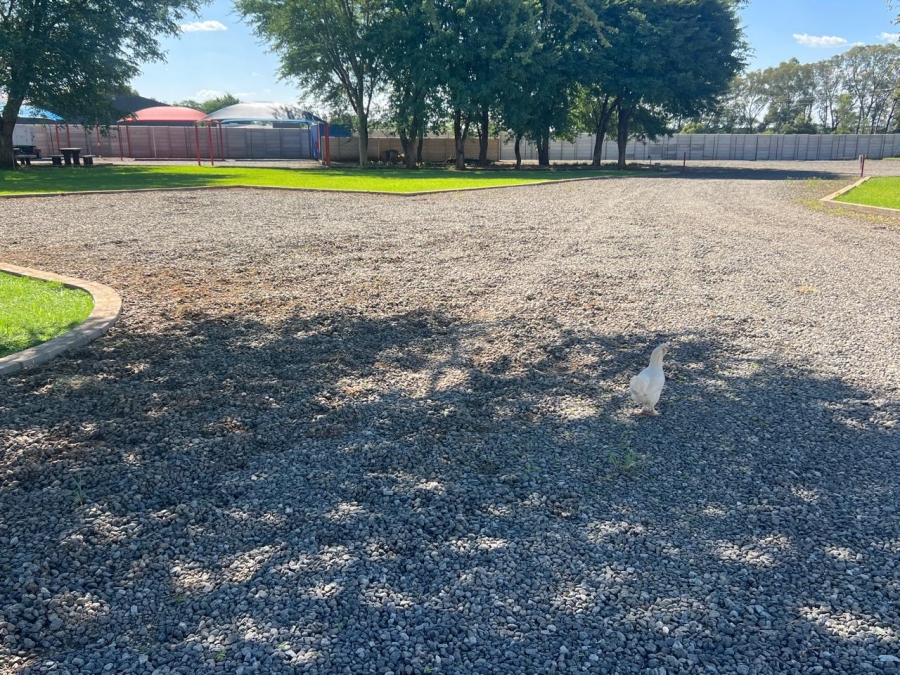 Commercial Property for Sale in Kroondal North West